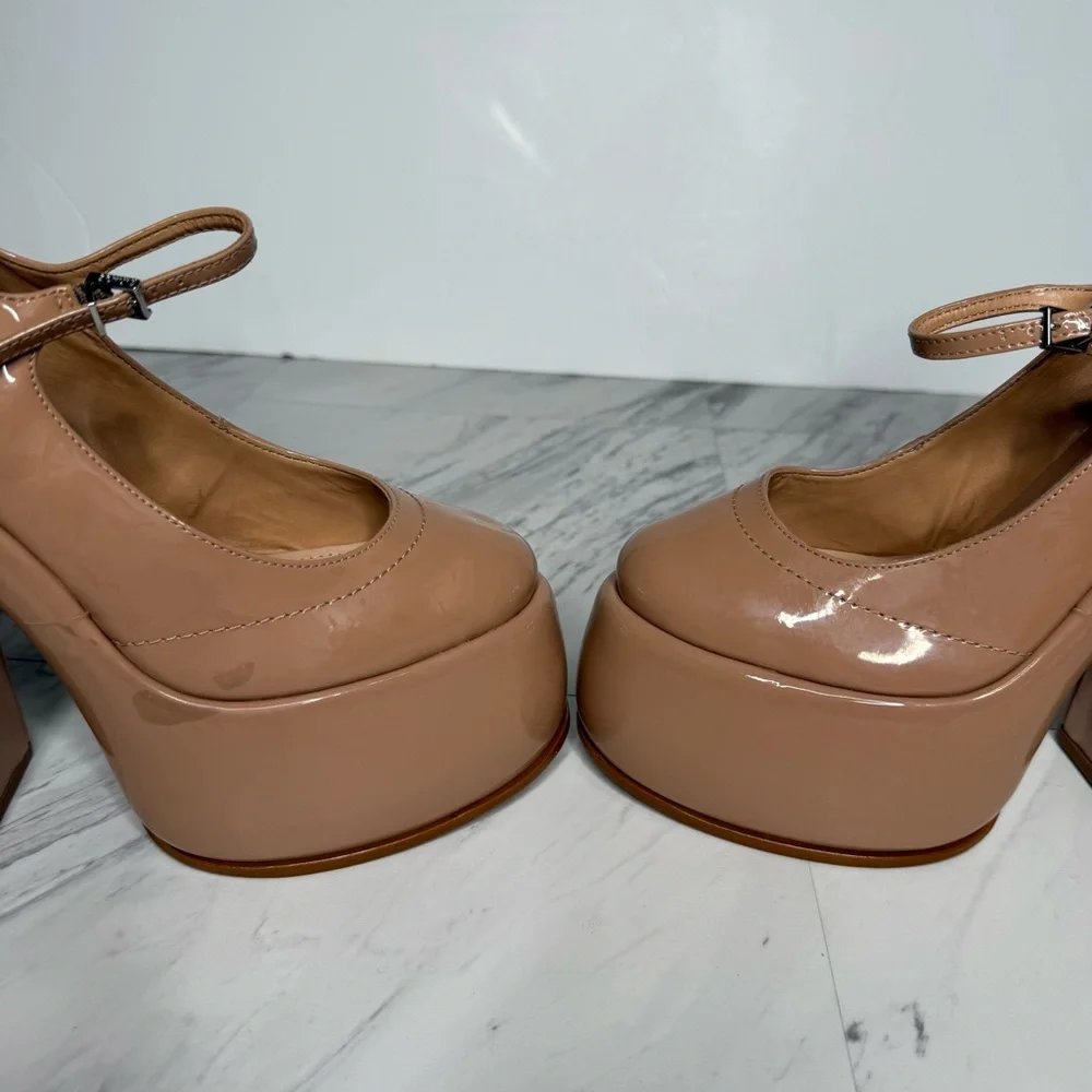 Schutz Zayne Tan Patent Platform Mary Jane 8B